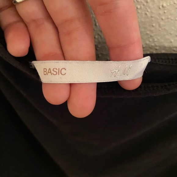 H&M Basic Cami - Picture 5 of 5